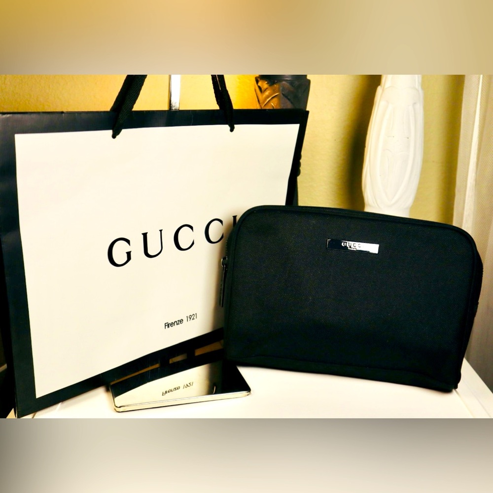 “HOST PICK” Gucci Nylon Toiletry Travel Bag Black